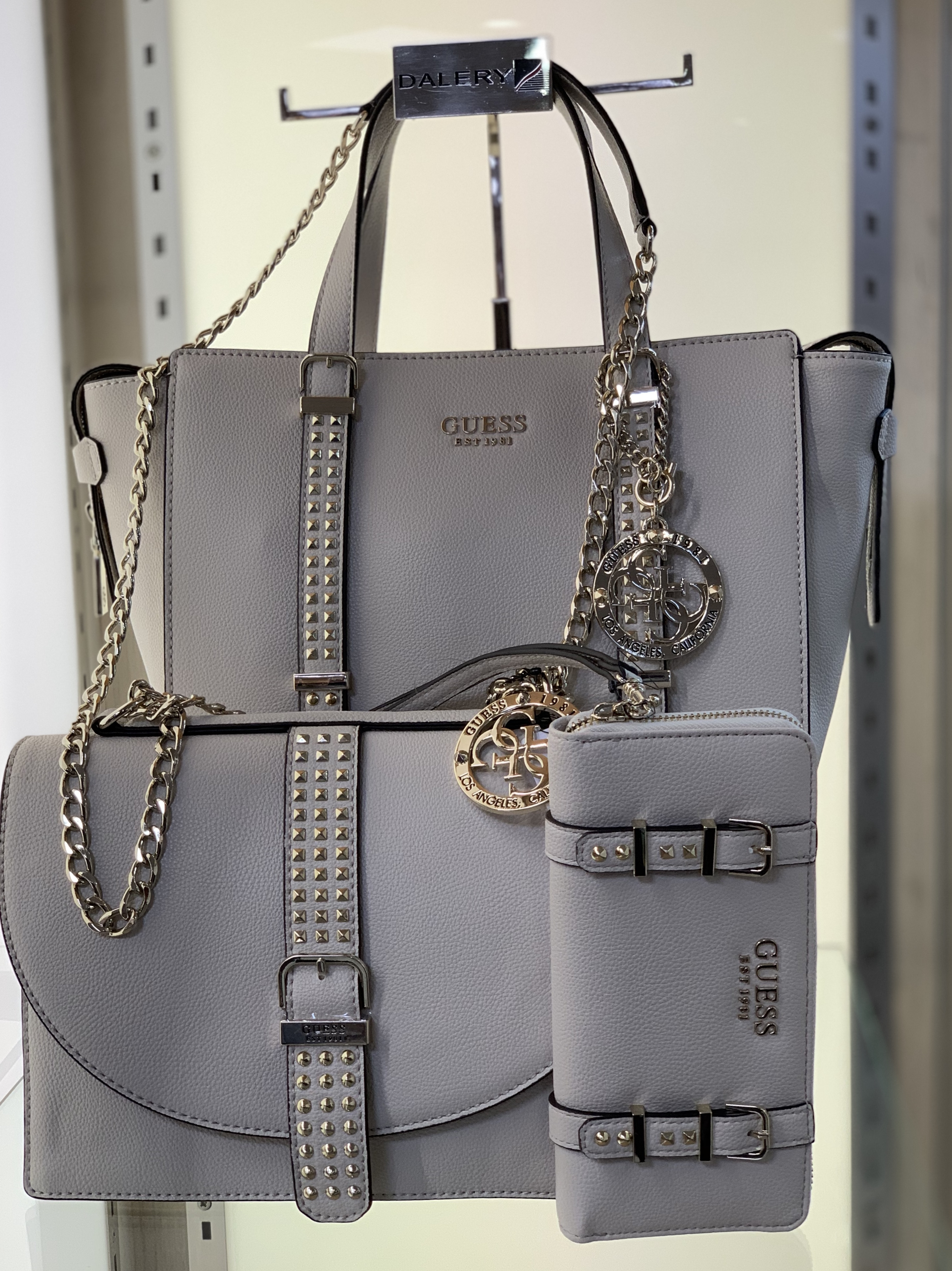Sac en bandoulière Guess Gris Sac en bandoulière Guess Gris